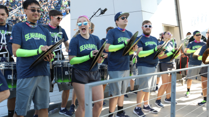 Seahawks Blue Thunder Drumline