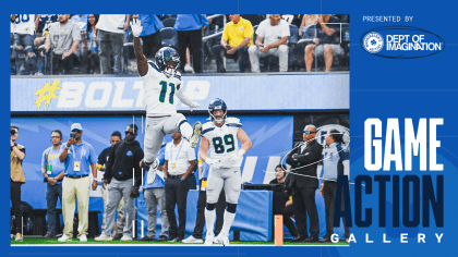 Shots of the Game: Celebrating a big win over the Chargers