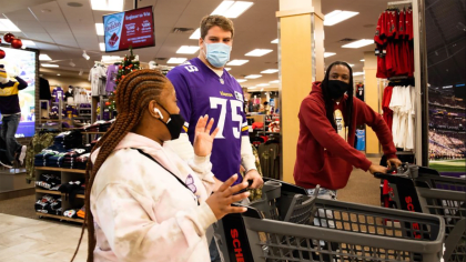 Minnesota Vikings Fan Shop at Eden Prairie SCHEELS