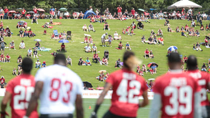 Huge fan turnout for Falcons training camp