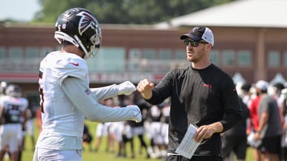 Carolina Panthers QB, receivers, linemen battle in OTAs