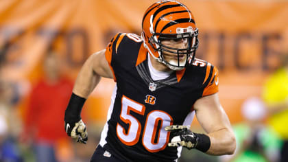 Falcons agree to terms with A.J. Hawk