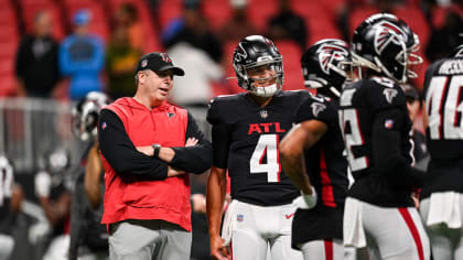 Falcons coach Arthur Smith plans to stick with Marcus Mariota at