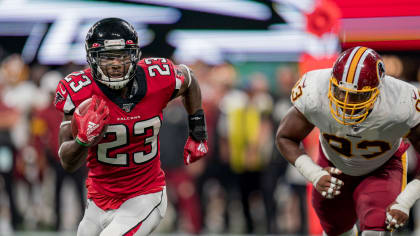 RB Hill signs tender to remain with Falcons