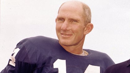 Giants' Hall of Fame quarterback Y.A. Tittle dead at 90 