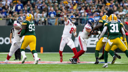 Giants vs. Packers final score, results: Daniel Jones leads second-half  comeback for New York win in London