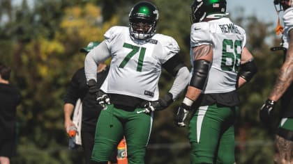 New York Jets OL Duane Brown to play in 2023