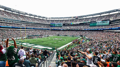 Jets End Zones In Rough Shape Vs. Patriots At MetLife Stadium