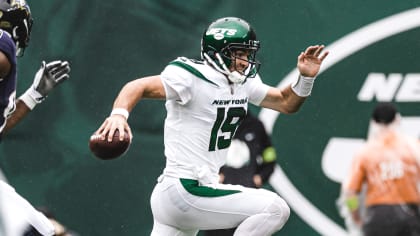 New York Jets to start QB Mike White vs. Cincinnati Bengals; QB Joe  Flacco's status unclear - ESPN