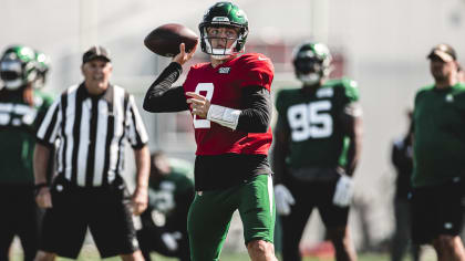 Jets' Zach Wilson makes his 1st throws at rookie minicamp (PHOTOS) 