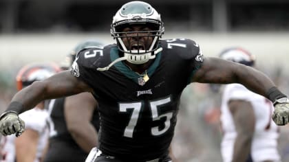 NY Jets reportedly hosting veteran DE Vinny Curry on a visit