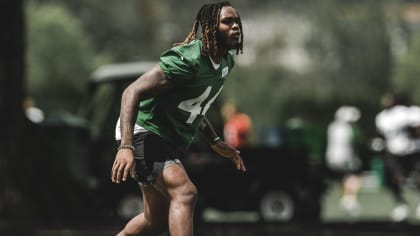 New York Jets linebacker Jamien Sherwood (44) runs against the