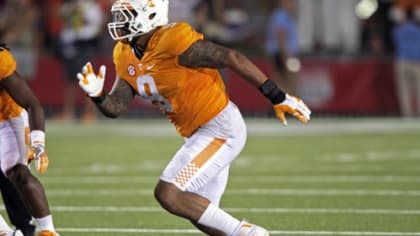 Report: Falcons held private workout for Derek Barnett