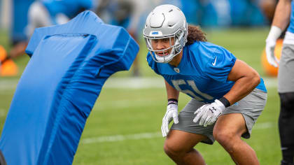 Yep, ex-Lions LB Jahlani Tavai really is signing with New