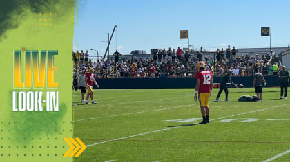 Aaron Rodgers really showed up to @packers training camp looking