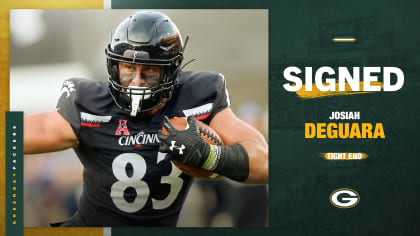 Packers sign TE Josiah Deguara