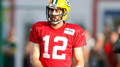 PACKERS: Rodgers excited about first trip to Canton, seeing Favre