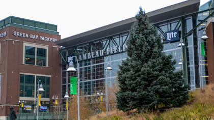 Green Bay Packers searching for this year's Festival of Lights tree