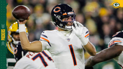 Bears RB David Montgomery: Packers' 'home-field advantage' cost QB Justin  Fields TD - Chicago Sun-Times