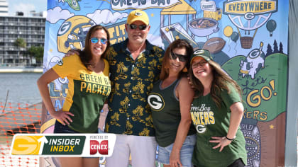 St. Petersburg, FL. USA; Several young fans pose for a photo with