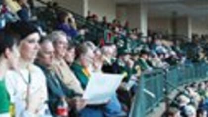 Packers Upgrading Club-Level Concourse At Lambeau Field