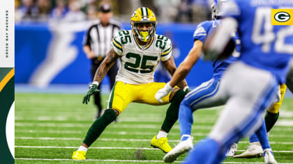 Green Bay Packers defensive back Keisean Nixon zooms past special