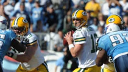 Preview: Packers look to control run game in battle with Titans