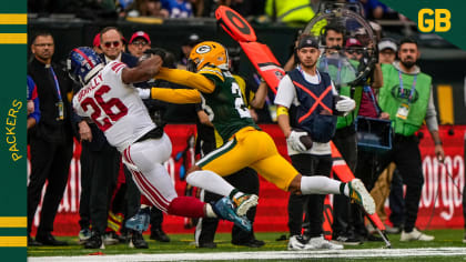 Gary eyes record as Packers look to stop Barkley and Giants rush in London