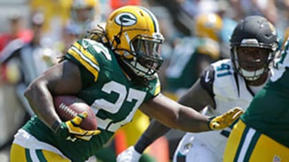 Rodgers, Lacy lead the Packers past the Jaguars in back and forth battle