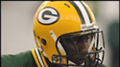 Packers Sign LB Kurt Campbell