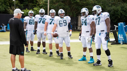 Carolina Panthers: Daryl Williams injury puts pressure on Taylor Moton