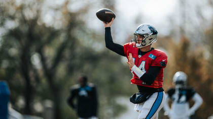 Panthers to start QB Sam Darnold vs. Broncos on Sunday