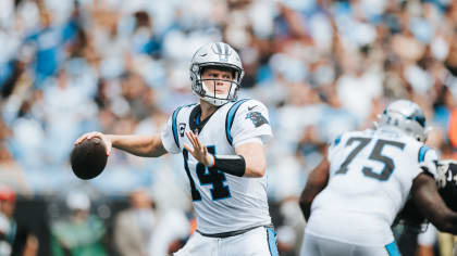Panthers' Sam Darnold sets NFL record with touchdown against
