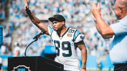 Former Panther Steve Smith emotional after final game