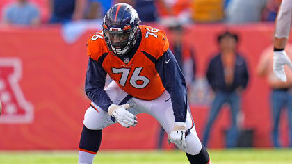 Patriots sign first external free agent, ex-Broncos OT Calvin Anderson 