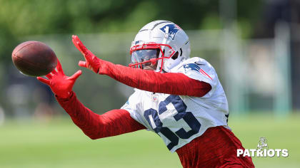 Analysis: Patriots Elevate LB Calvin Munson, WR Jalen Reagor From