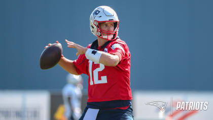 Thursday's Patriots training camp report: Tom Brady sharp on Day 1