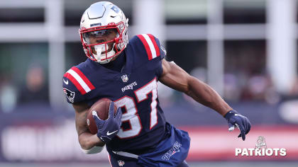 New England Patriots running back Damien Harris (37) heads to the