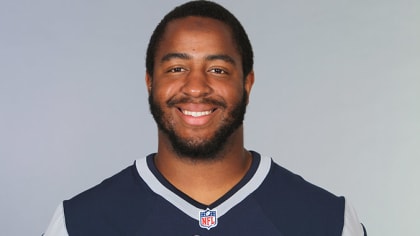 Patriots re sign OL Chris Barker to the practice squad