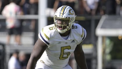 NFL Draft: TV coverage cuts to awkward moment after Georgia Tech's Keion  White is picked by Patriots