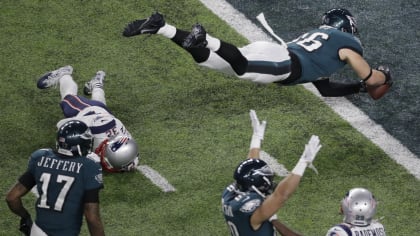 Surprising Nick Foles leads Philadelphia Eagles into Super Bowl after  shredding Vikings' defense