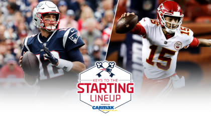 The San Francisco 49ers and the New England Patriots line up for