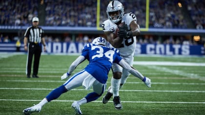 Standout Players from the Raiders' 23-20 Victory Against the Colts