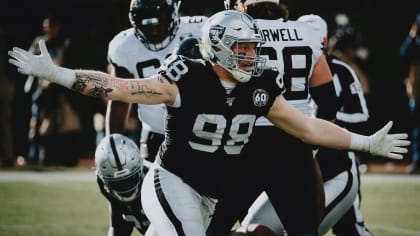 Oakland Raiders: Maxx Crosby proving to be breakout star as rookie