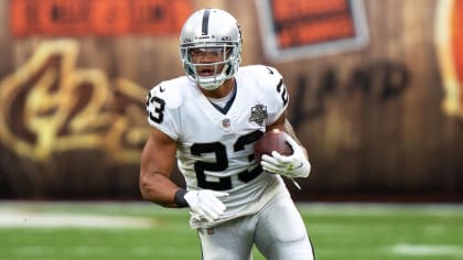 Raiders news: Devontae Booker adds depth to running back room