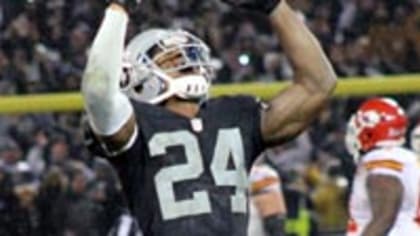 Raiders S Charles Woodson named AFC Defensive Player of the Week - Silver  And Black Pride