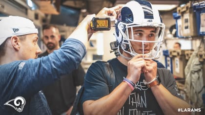 Los Angeles RAMS Football Team in Stones on Fashion Baseball Cap