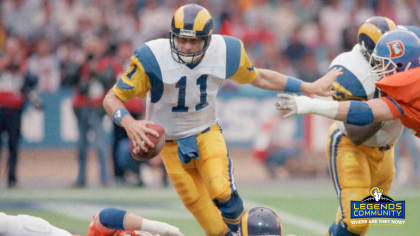 Former NFL star Jim Everett discusses his Pro Bowl career, current QBs and  his card collection - Sports Collectors Digest