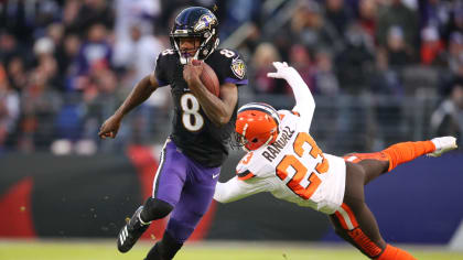 Lamar Jackson turns 23 as Ravens get ready for playoff run