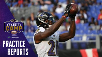 Baltimore Ravens cornerback Brandon Stephens (21) reacts to a deflected  pass during the first half of